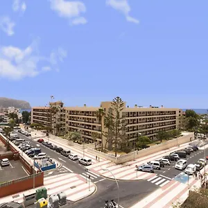 https://atico-cecilia-con-vistas-al-mar-en-los-cristianos.in-canary-islands.com