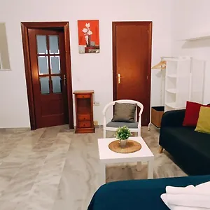 Appartamento Estudios Santos, Málaga